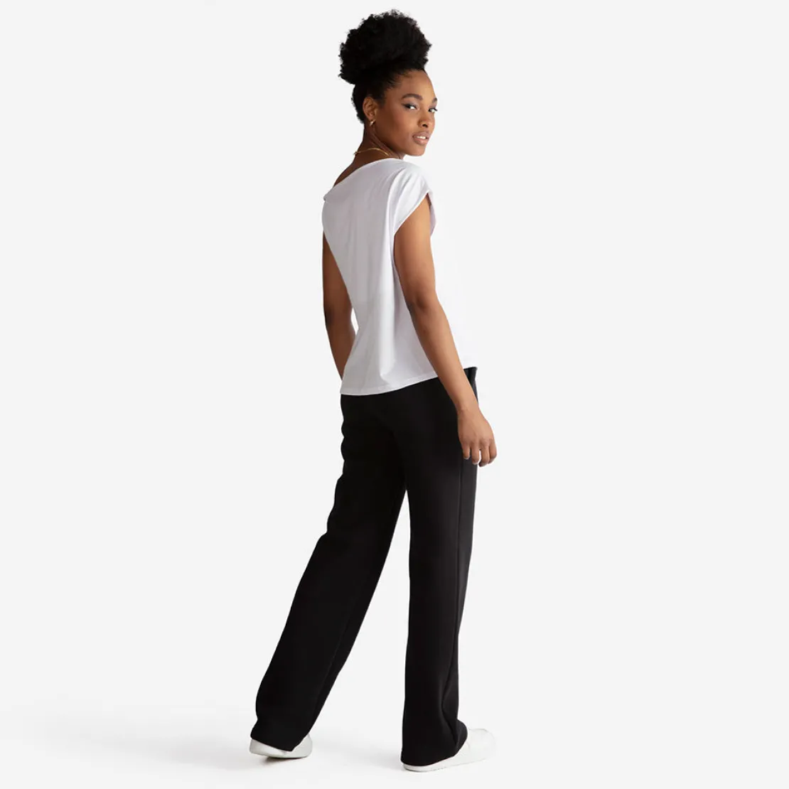Blusas E Casacos>Basico.com Blusa Algodão Ultraleve Assimétrica Feminina - Branco
