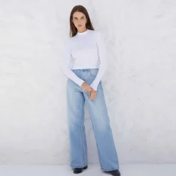 Blusas E Casacos | Viscose>Basico.com Blusa Canelada Viscose Gola Alta Feminina - Branco