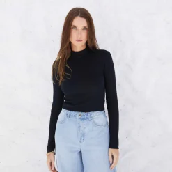 Blusas E Casacos | Viscose>Basico.com Blusa Canelada Viscose Gola Alta Feminina - Preto