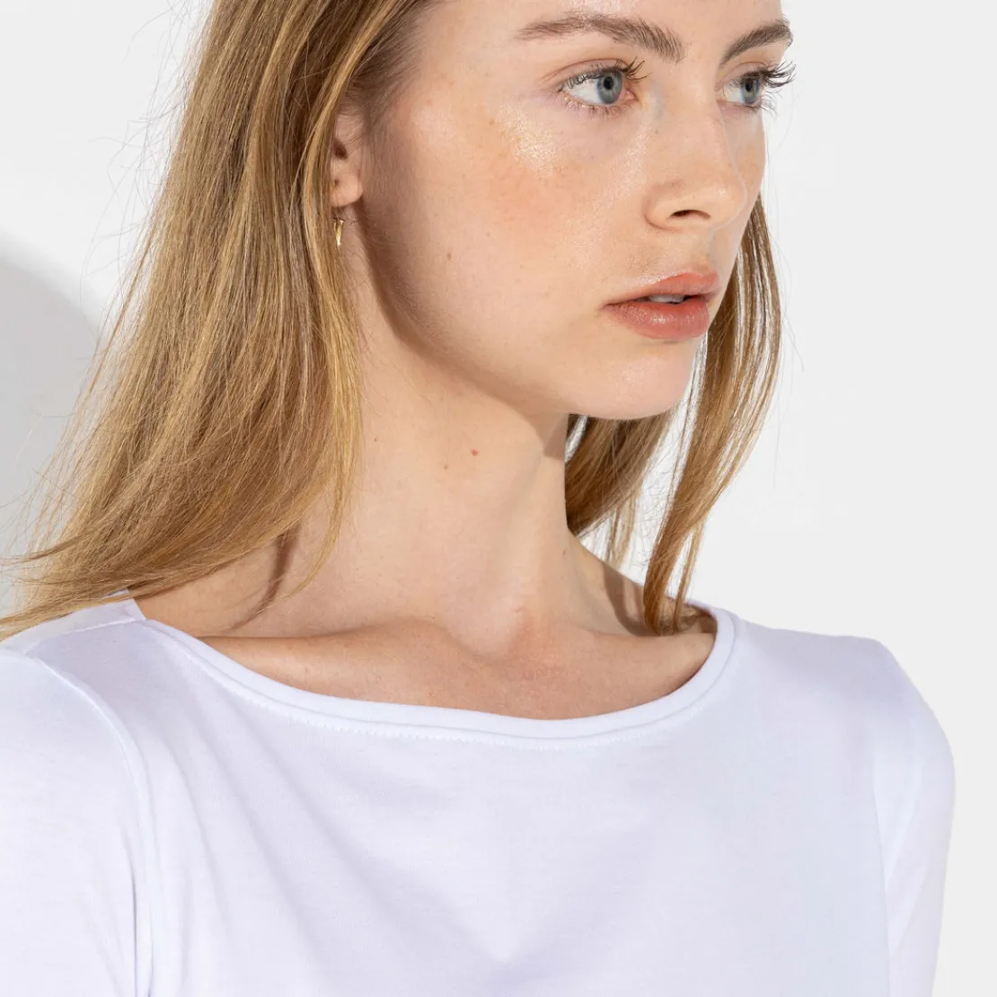 Blusas | Blusas E Casacos>Basico.com Blusa Cotton Pima Decote Canoa Feminina | Life Collection - Branco