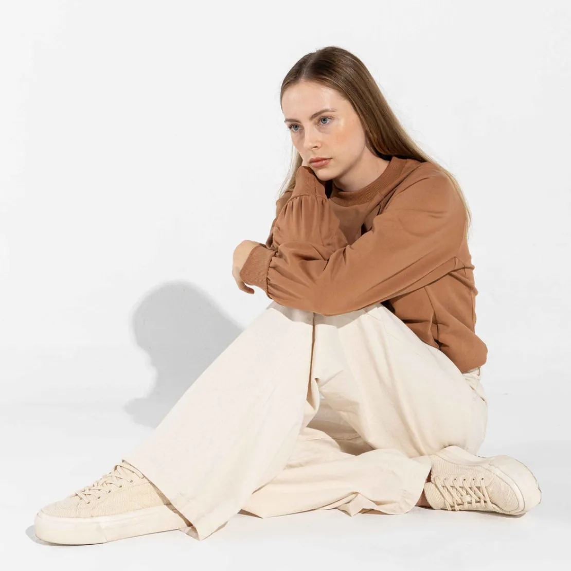 Blusas E Casacos | Moletons>Basico.com Blusão Moletom Leve Feminino - Ocre