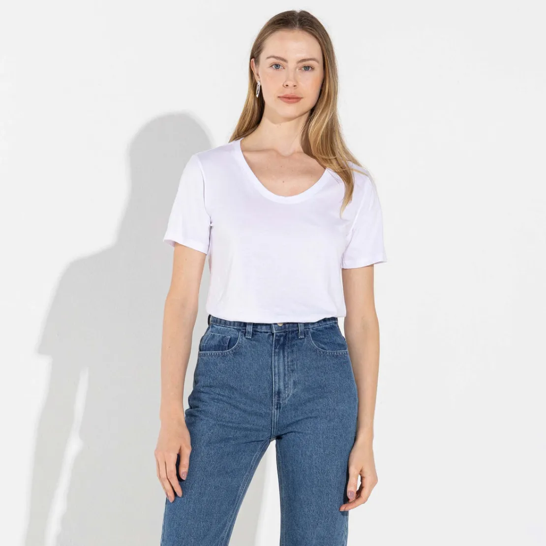Camisetas>Basico.com Camiseta Algodão Premium Gola U Feminina | Everyday Collection - Branc