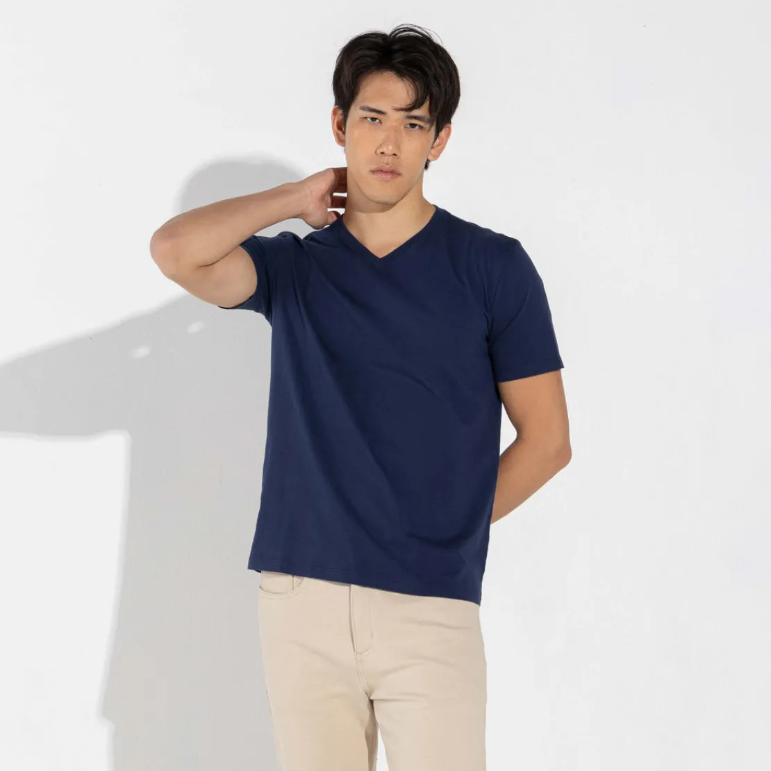 Camisetas>Basico.com Camiseta Algodão Premium Gola V Masculina | Everyday Collection - Azul