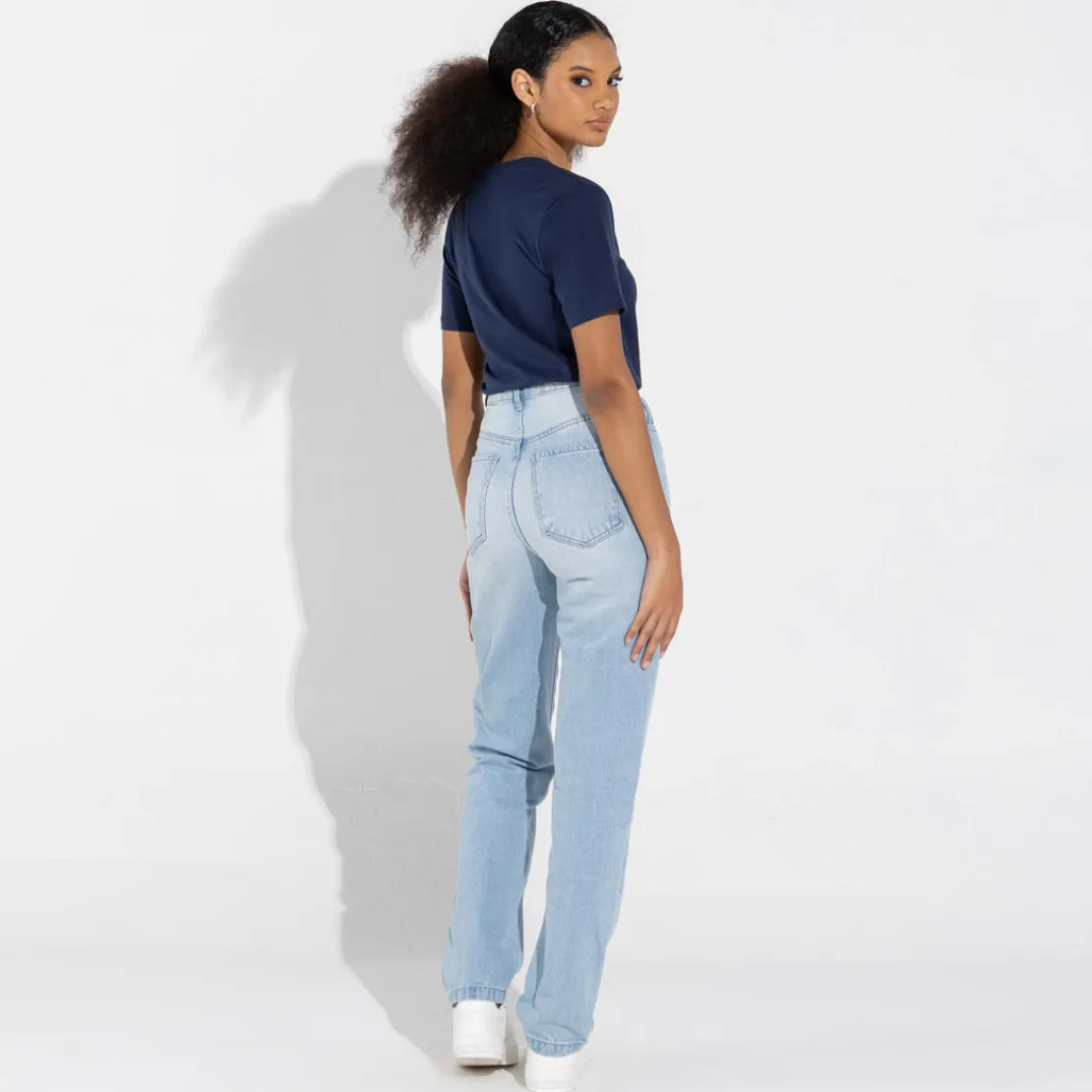 Camisetas>Basico.com Camiseta Algodão Premium Gola V Feminina | Everyday Collection - Azul