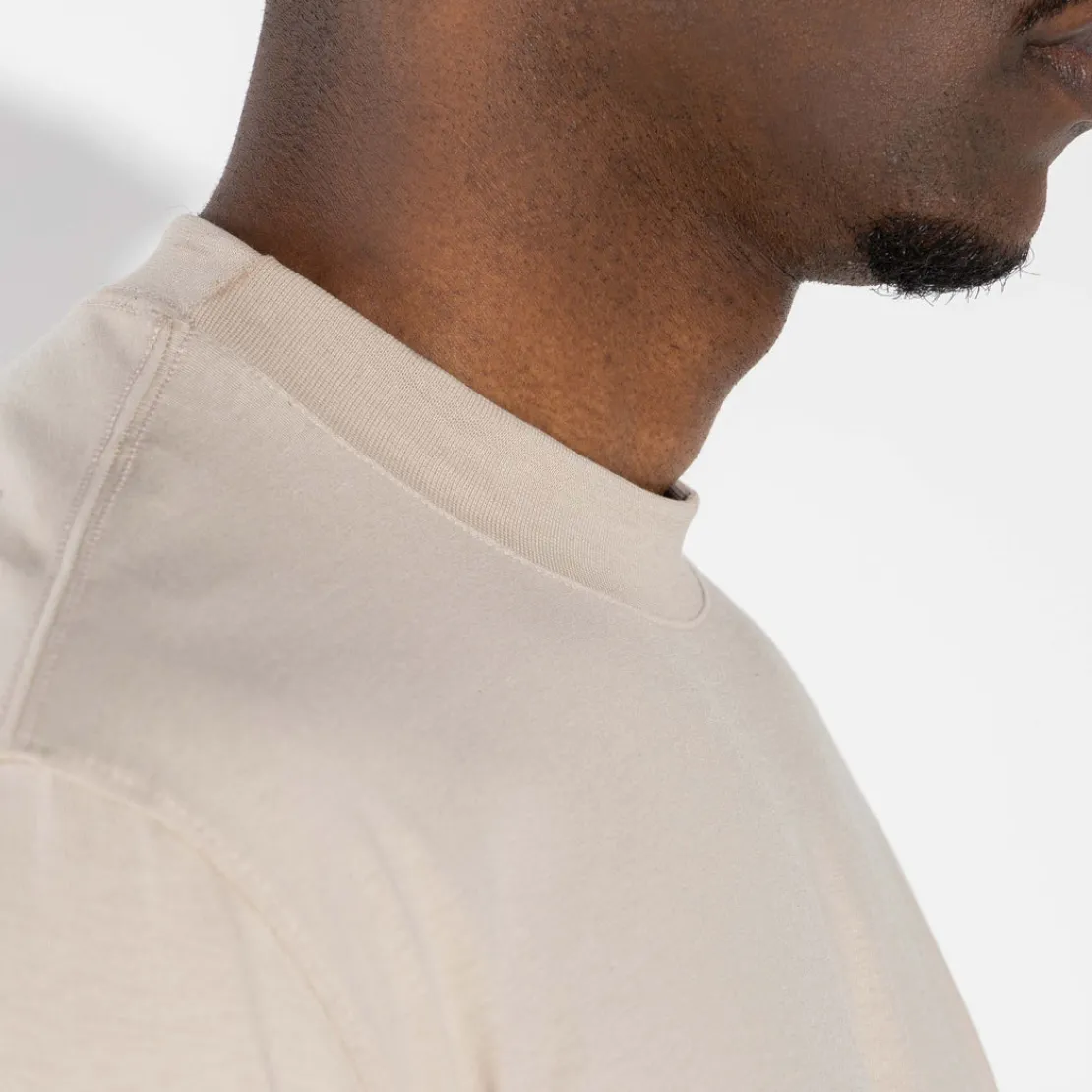 Camisetas | Algodão Pima>Basico.com Camiseta Cotton Pima Masculina - Bege Aveia