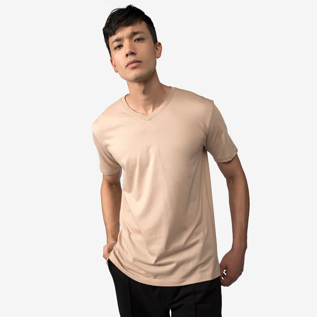 Algodão Pima | Camisetas>Basico.com Camiseta Pima Gola V Masculina | Life Collection - Bege Camel