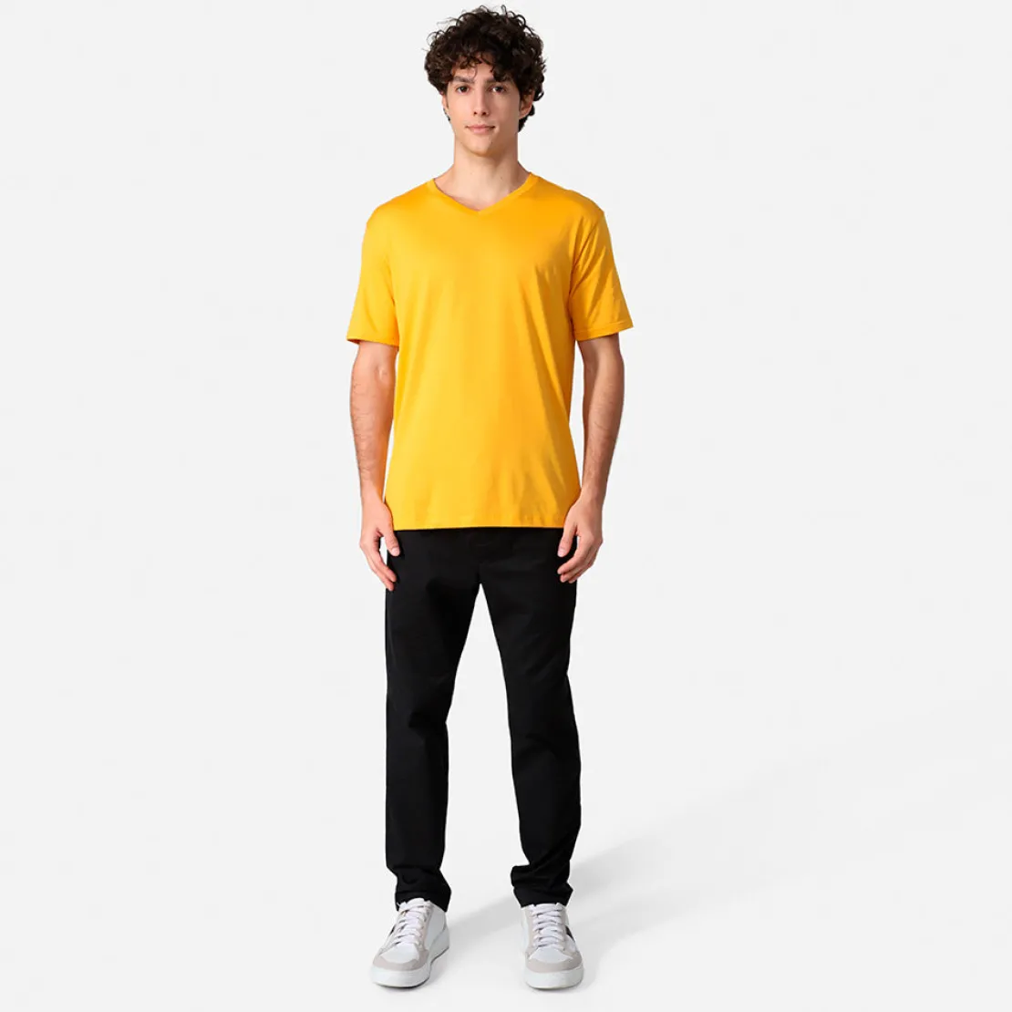 Algodão Pima | Camisetas>Basico.com Camiseta Pima Gola V Masculina | Life Collection - Amarelo Sol