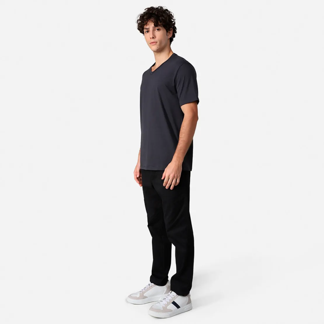 Algodão Pima | Camisetas>Basico.com Camiseta Pima Gola V Masculina | Life Collection - Cinza Escuro