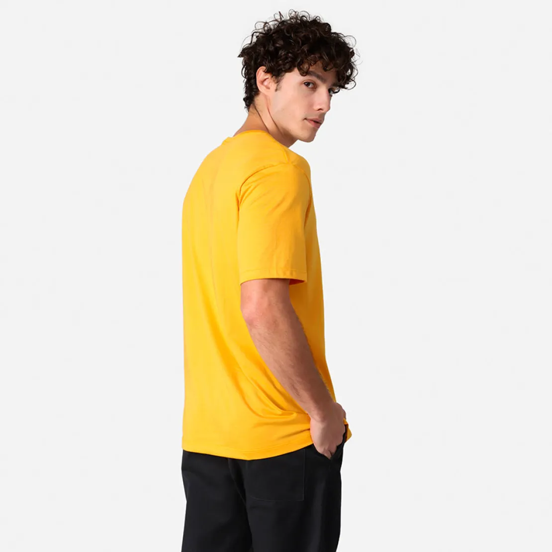 Algodão Pima | Camisetas>Basico.com Camiseta Pima Gola V Masculina | Life Collection - Amarelo Sol