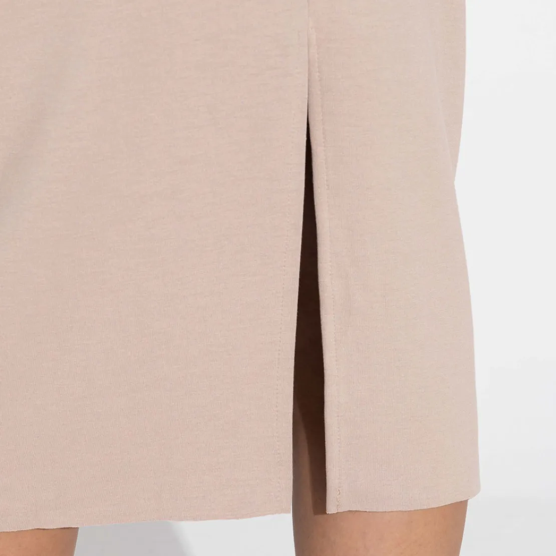 Saias | Saias E Shorts>Basico.com Saia Midi Dense Viscose - Bege Amêndoa
