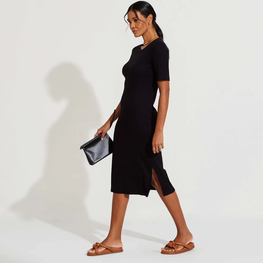 Vestidos>Basico.com Vestido Midi Canelado Algodão Manga Curta - Preto